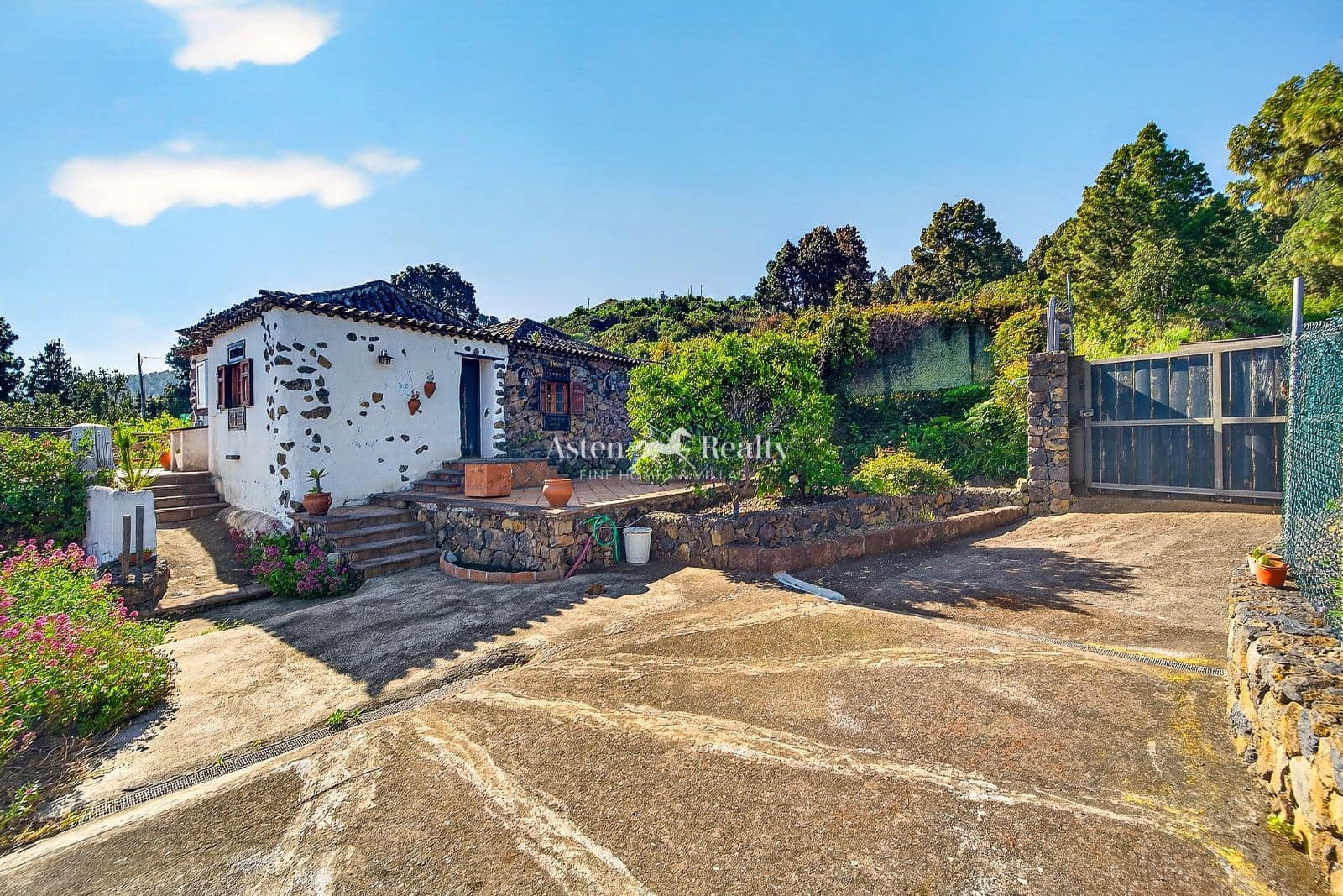 Tomt till salu i Icod de los Vinos - 780 000 € (Ref: 9860669)