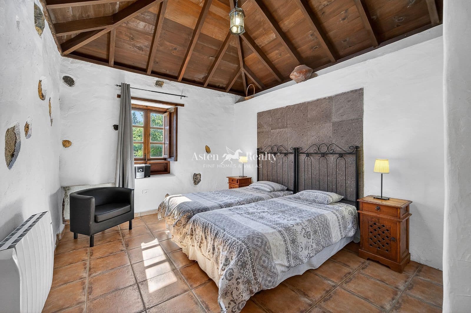Tomt till salu i Icod de los Vinos - 780 000 € (Ref: 9860669)