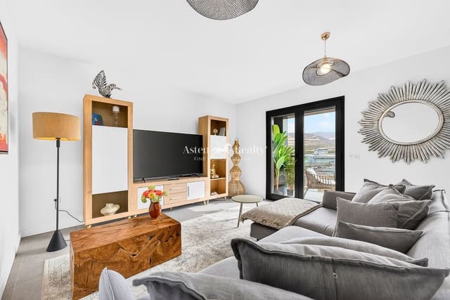 2 soveværelse Lejlighed til salg i Playa San Juan, Guía de Isora med garage - € 359.000 (Ref: 9861350)
