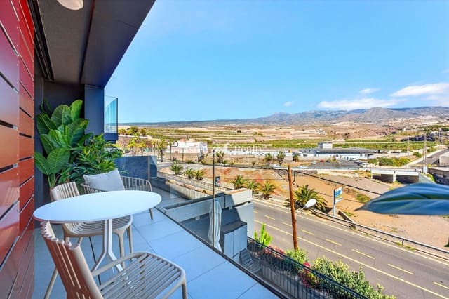 2 soveværelse Lejlighed til salg i Playa San Juan, Guía de Isora med garage - € 359.000 (Ref: 9861350)