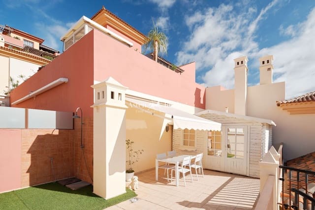 2 camera da letto Attico in vendita in Playa del Duque, Adeje con piscina garage - 860.000 € (Rif: 9867936)