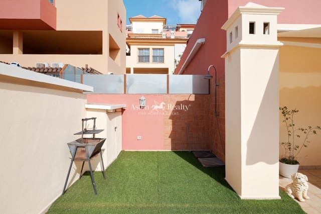 2 camera da letto Attico in vendita in Playa del Duque, Adeje con piscina garage - 860.000 € (Rif: 9867936)