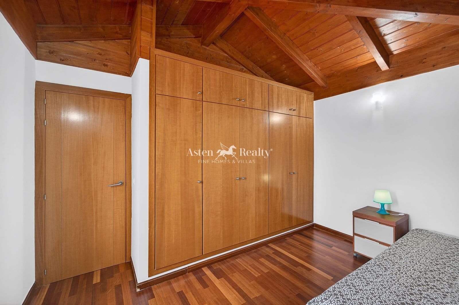 3 slaapkamer Huis te koop in Tacoronte met zwembad garage - € 780.000 (Ref: 9877566)