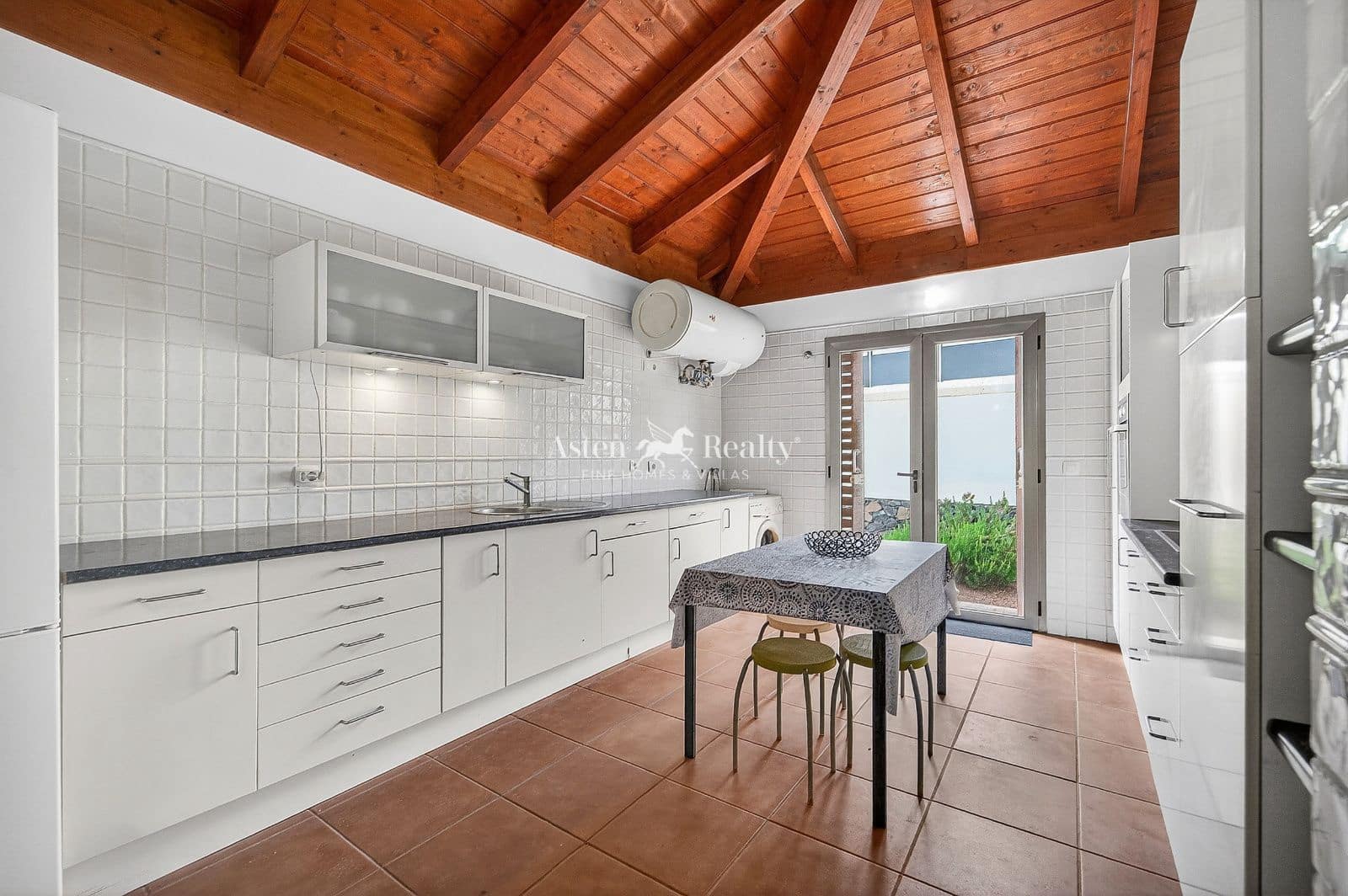 3 slaapkamer Huis te koop in Tacoronte met zwembad garage - € 780.000 (Ref: 9877566)