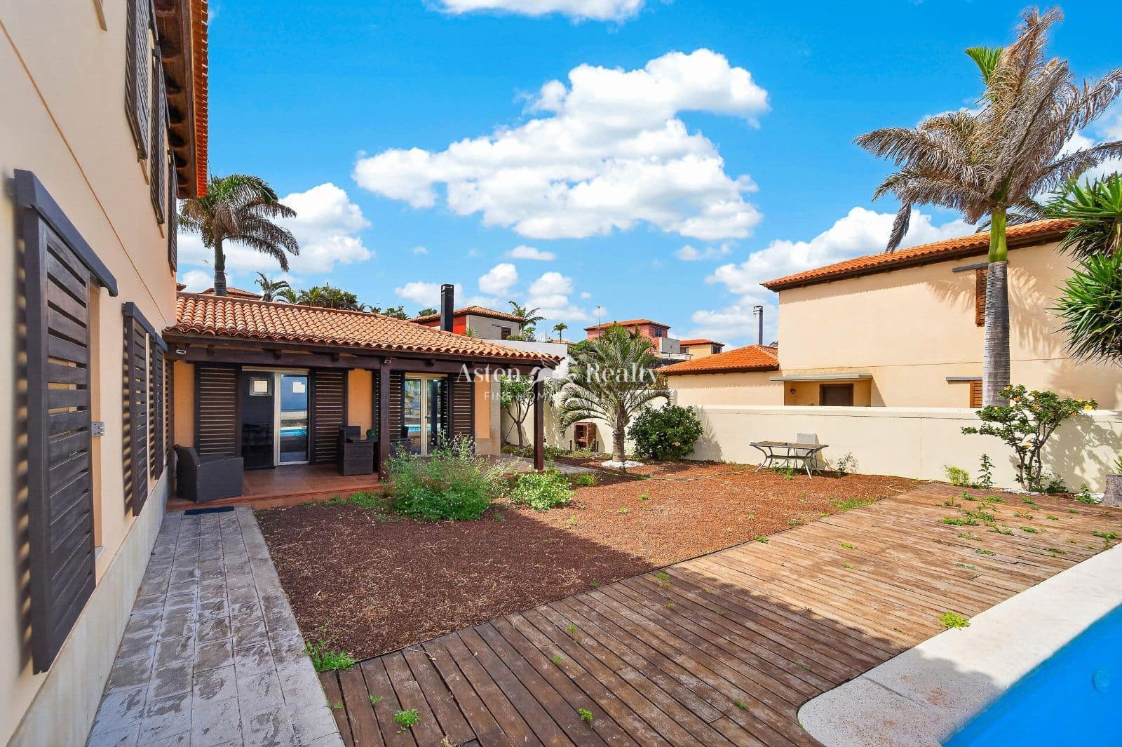 3 slaapkamer Huis te koop in Tacoronte met zwembad garage - € 780.000 (Ref: 9877566)