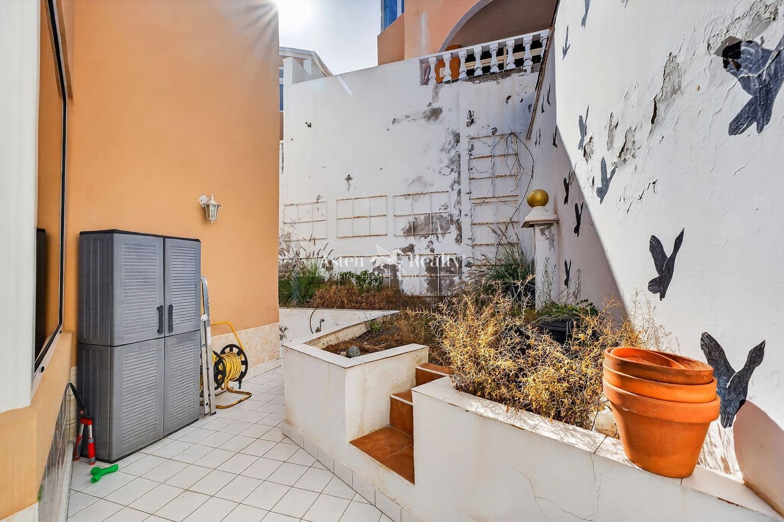2 soveværelse Villa til salg i Costa Adeje med swimmingpool - € 460.000 (Ref: 9889301)