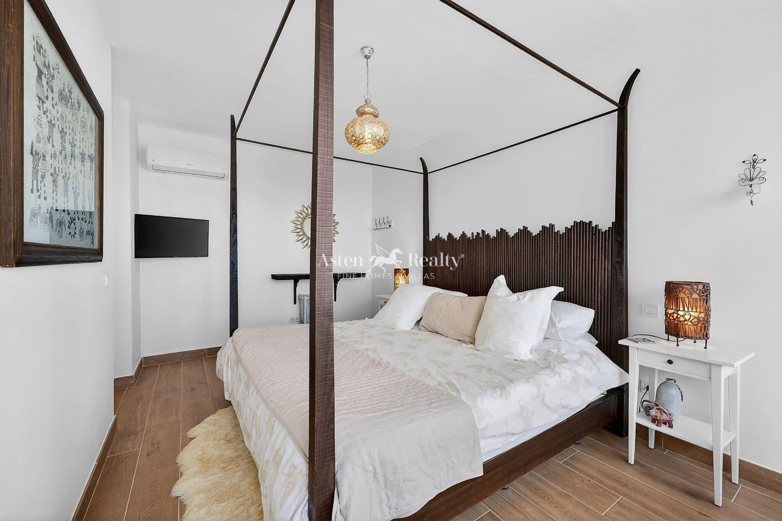 3 quarto Casa em Banda para venda em Chayofa com piscina garagem - 925 000 € (Ref: 9893147)