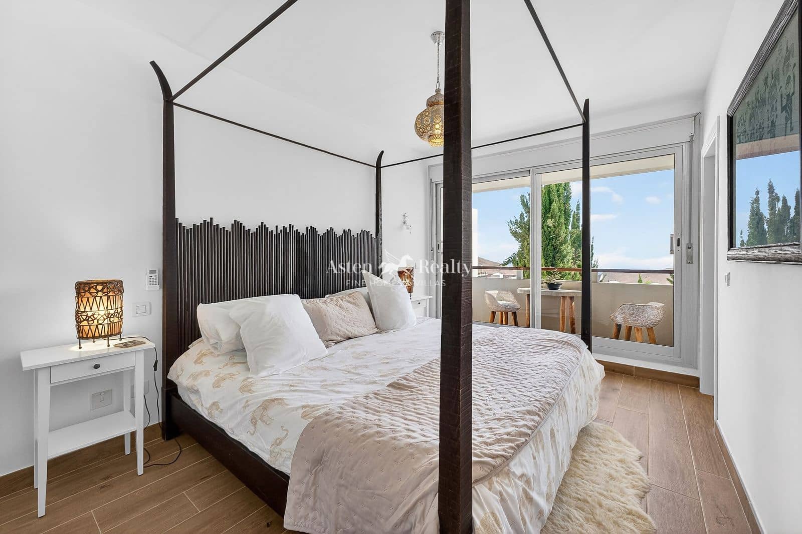 3 quarto Casa em Banda para venda em Chayofa com piscina garagem - 925 000 € (Ref: 9893147)