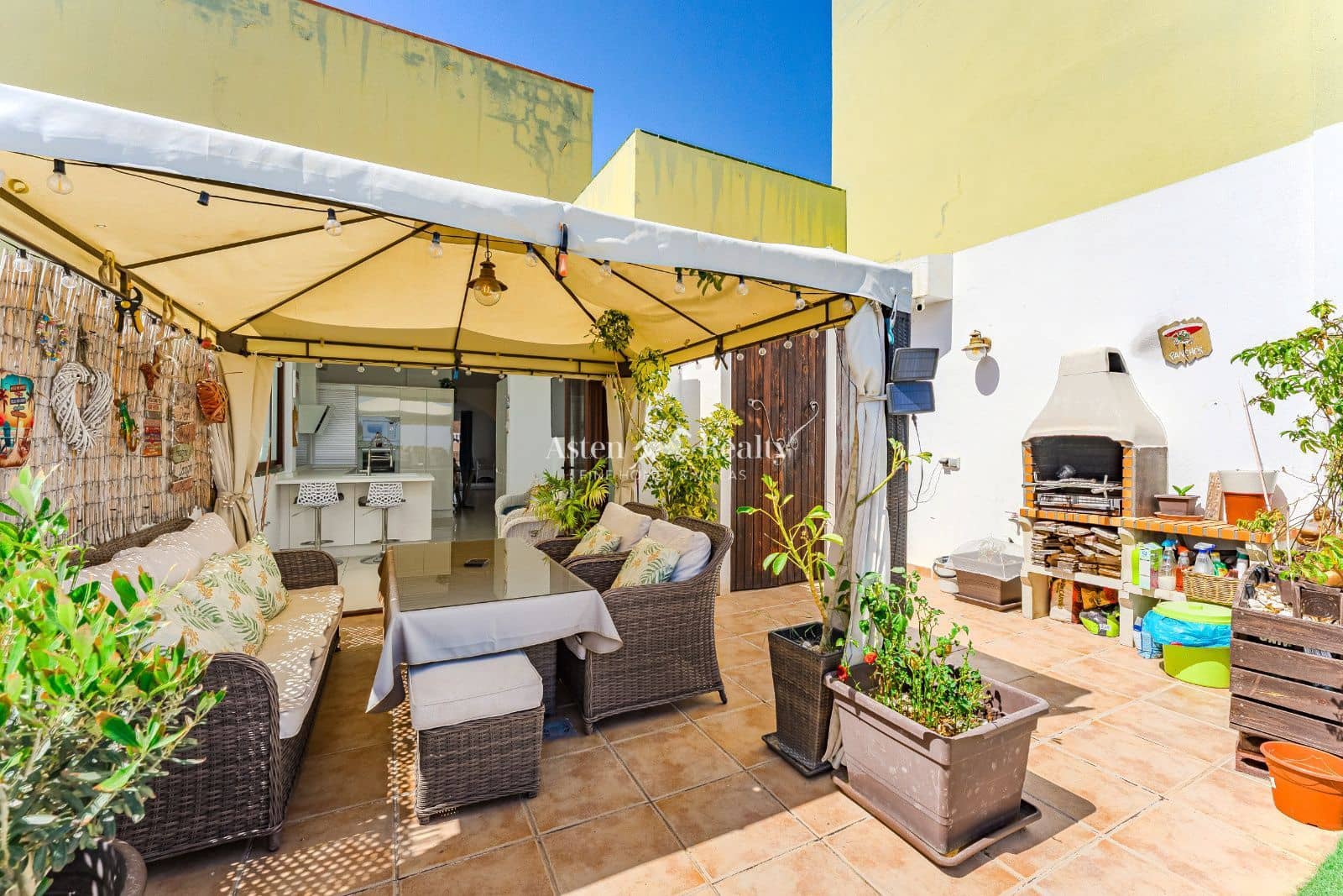 2 chambre Penthouse à vendre à Valle de San Lorenzo avec garage - 299 000 € (Ref: 9895277)