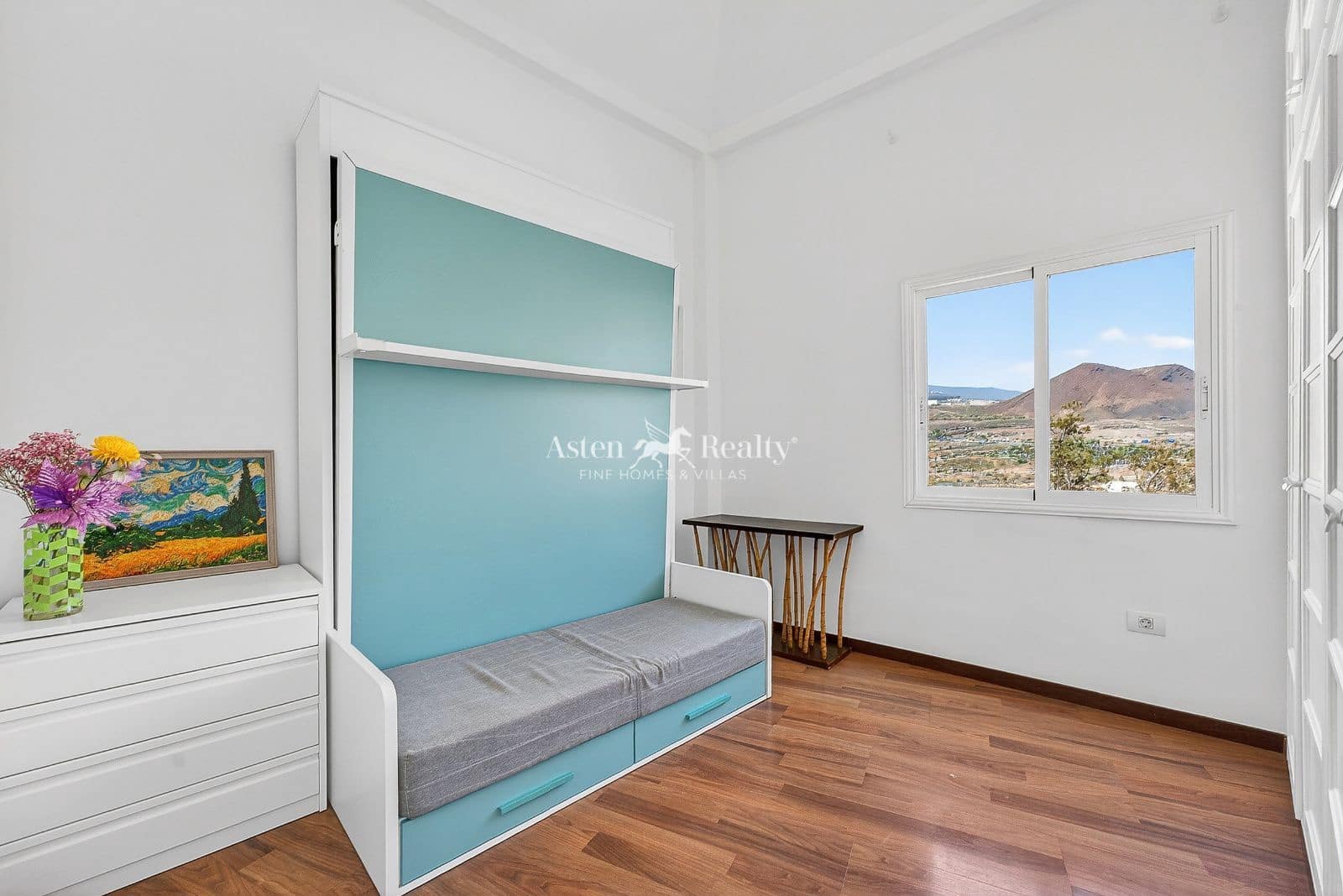 1 sovrum Lägenhet till salu i Los Cristianos med pool - 260 000 € (Ref: 9897412)