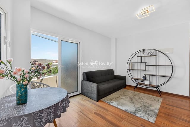1 sovrum Lägenhet till salu i Los Cristianos, Arona med pool - 260 000 € (Ref: 9897412)