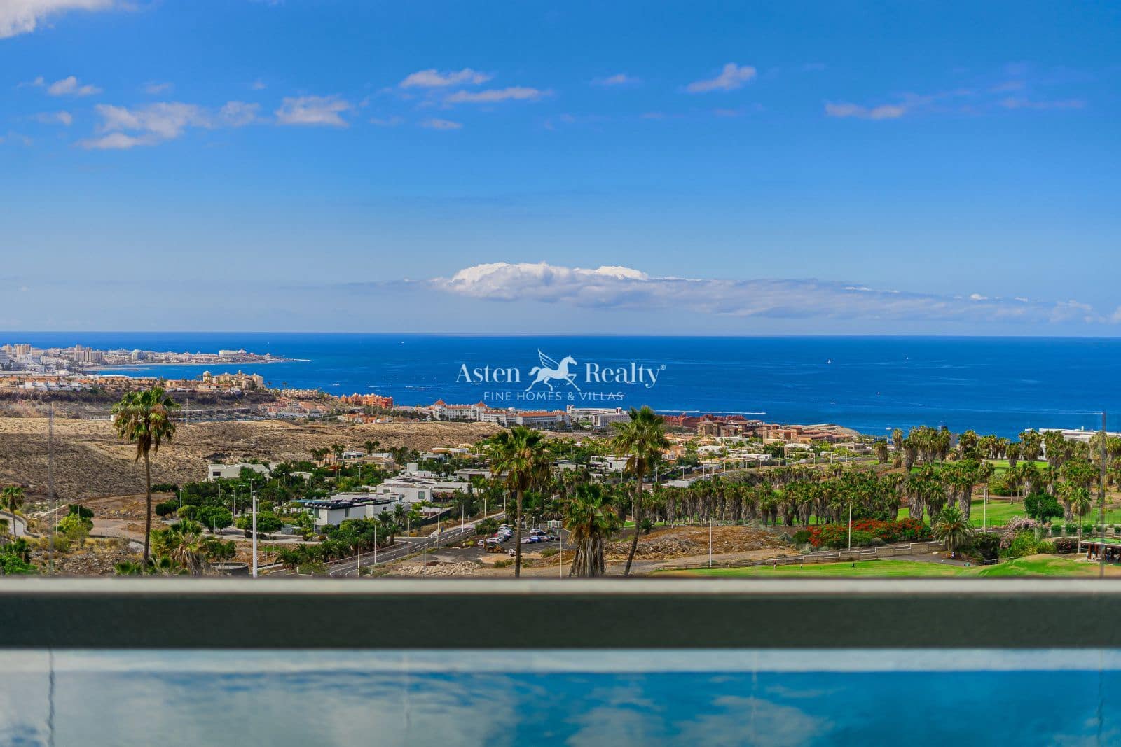 2 bedroom Bungalow for sale in La Caleta Adeje with pool garage - € 1,125,000 (Ref: 9902471)