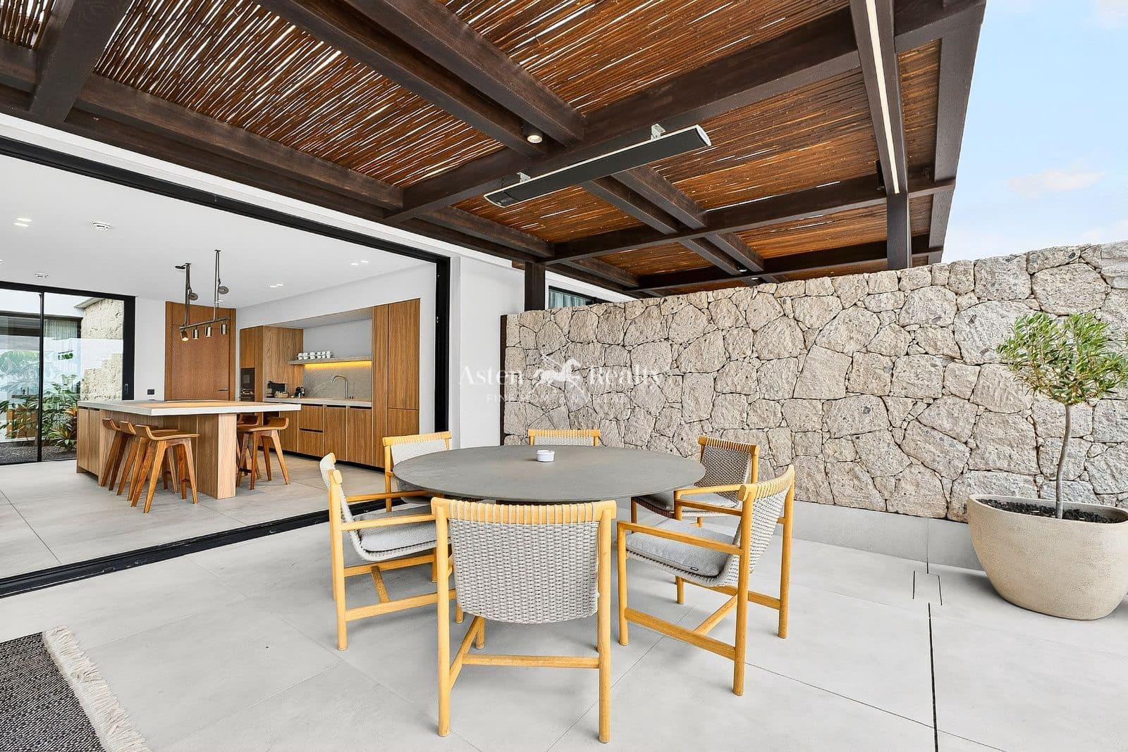 3 bedroom Townhouse for sale in La Caleta Adeje with pool garage - € 2,300,000 (Ref: 9902472)