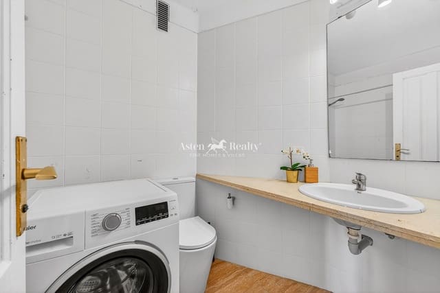 Mieszkanie na sprzedaż w Golf del Sur, San Miguel de Abona z basenem - 175 000 € (Ref: 9902473)