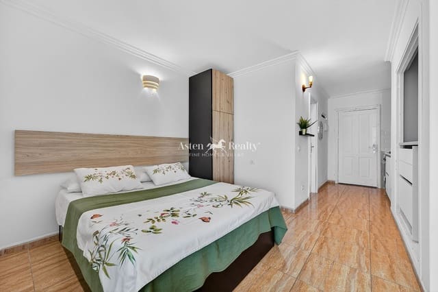 Mieszkanie na sprzedaż w Golf del Sur, San Miguel de Abona z basenem - 175 000 € (Ref: 9902473)