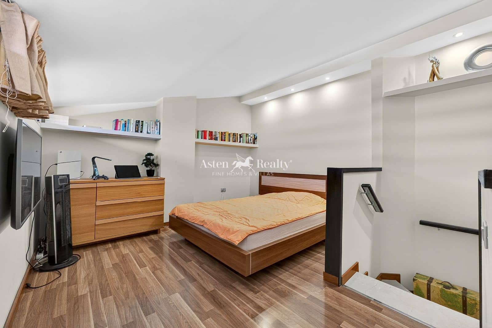 3 sypialnia Mieszkanie na sprzedaż w Costa Adeje z basenem garażem - 420 000 € (Ref: 9906632)