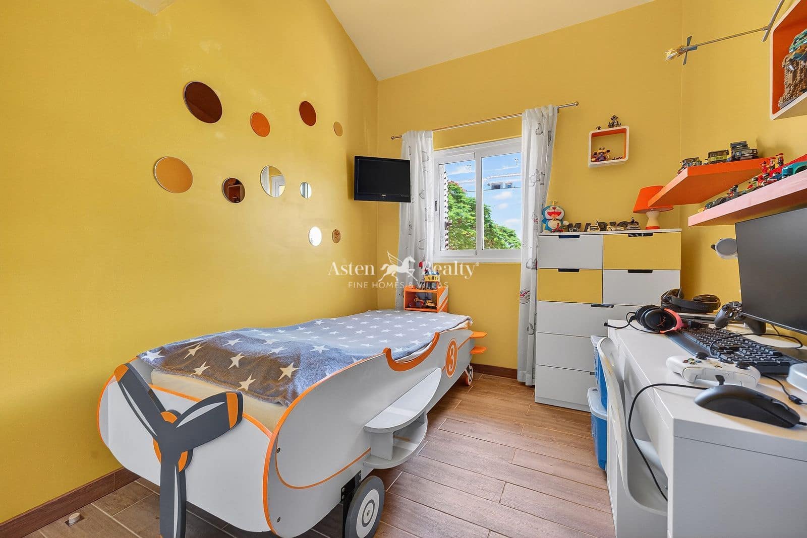 3 sypialnia Mieszkanie na sprzedaż w Costa Adeje z basenem garażem - 420 000 € (Ref: 9906632)