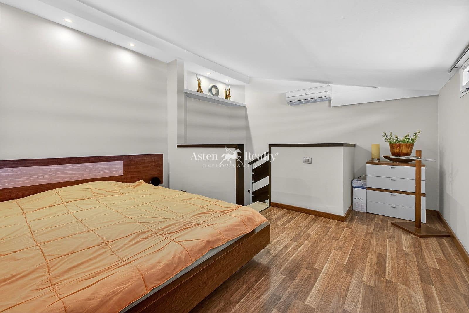 3 sypialnia Mieszkanie na sprzedaż w Costa Adeje z basenem garażem - 420 000 € (Ref: 9906632)