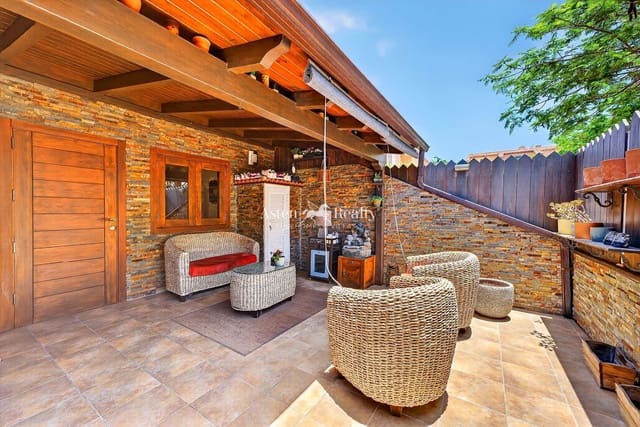 3 Zimmer Wohnung zu verkaufen in Playa del Duque, Adeje mit Pool Garage - 420.000 € (Ref: 9906632)