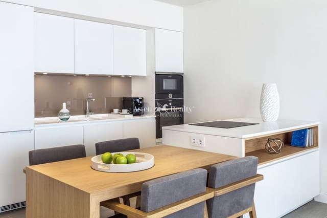 1 sypialnia Mieszkanie na sprzedaż w La Caleta Adeje, Adeje z basenem garażem - 710 000 € (Ref: 9908957)