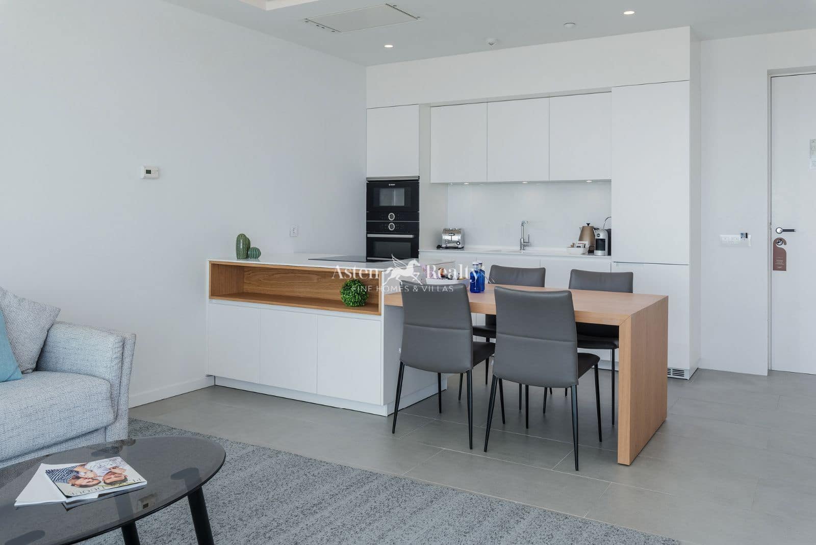 1 sypialnia Mieszkanie na sprzedaż w La Caleta Adeje z basenem garażem - 710 000 € (Ref: 9908957)