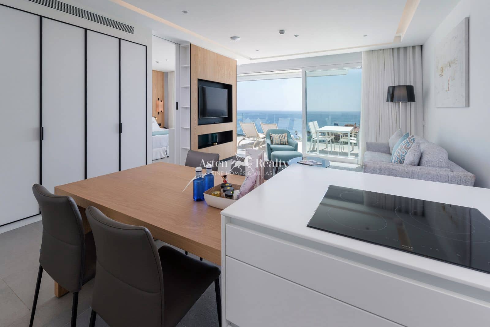 1 sypialnia Mieszkanie na sprzedaż w La Caleta Adeje z basenem garażem - 710 000 € (Ref: 9908957)