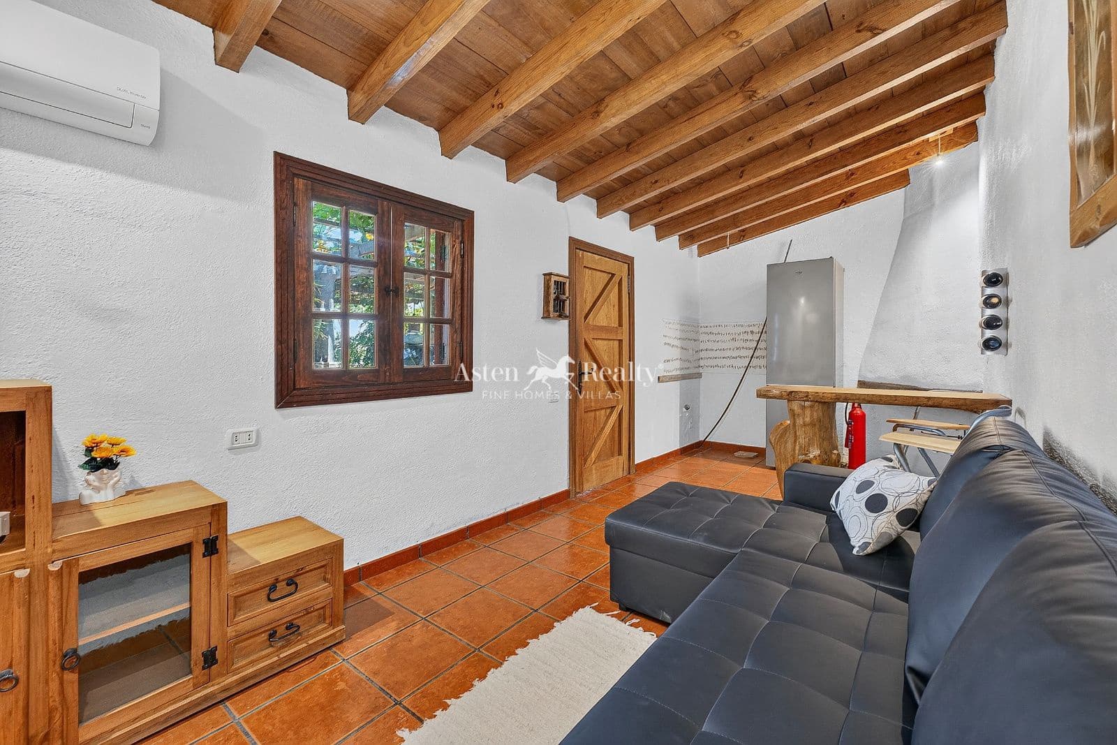 3 soverom Villa til salgs i Chio med garasje - € 390 000 (Ref: 9909068)