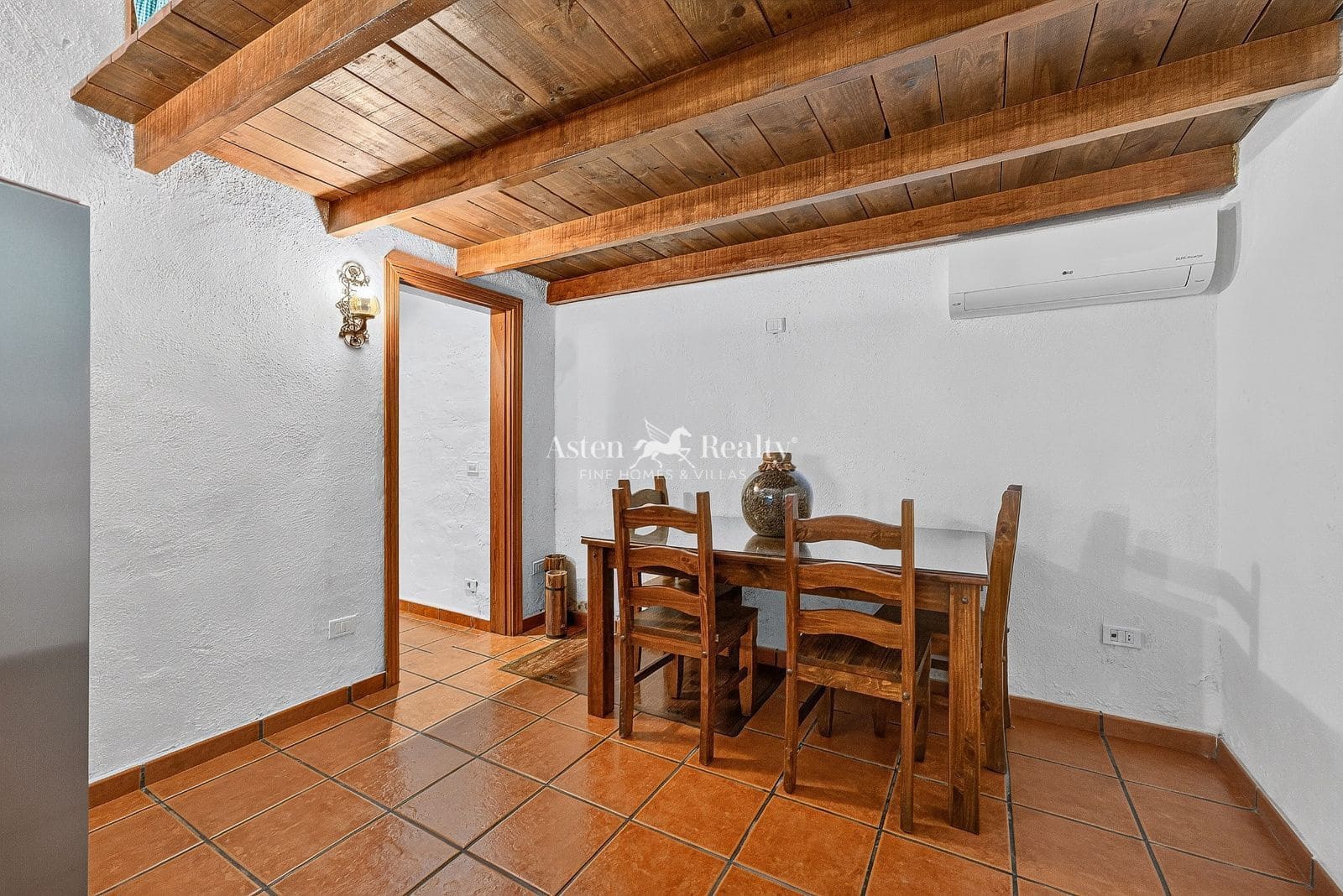 3 soverom Villa til salgs i Chio med garasje - € 390 000 (Ref: 9909068)
