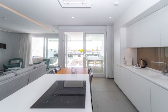 2 Zimmer Wohnung zu verkaufen in La Caleta Adeje, Adeje mit Pool Garage - 1.095.000 € (Ref: 9909761)