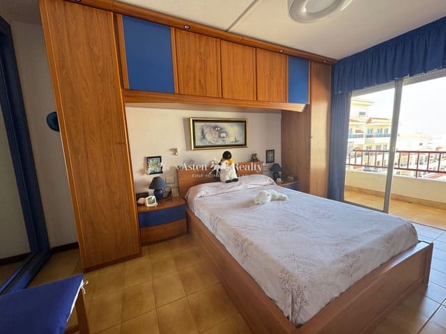 2 makuuhuone Asunto myytävänä paikassa Playa de las Americas, Arona mukana 
autotalli - 489 000 € (Ref: 9911849)