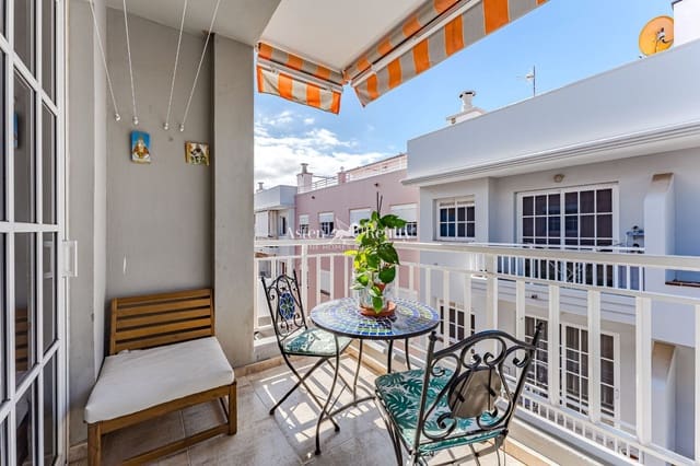Piso de 2 habitaciones en Las Galletas, Arona en venta con garaje - 245.000 € (Ref: 9922841)