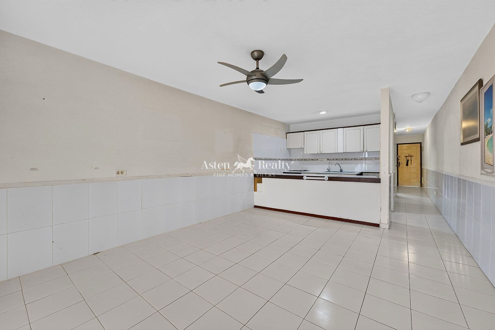 1 soverom Leilighet til salgs i Costa del Silencio med svømmebasseng garasje - € 199 000 (Ref: 9932295)