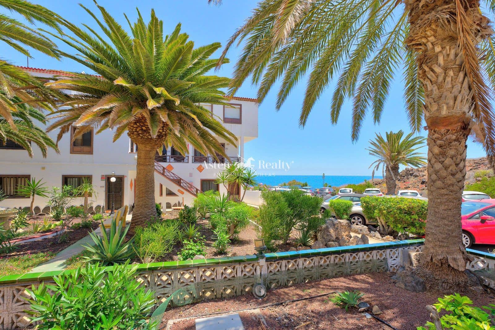 1 soverom Leilighet til salgs i Costa del Silencio med svømmebasseng garasje - € 199 000 (Ref: 9932295)
