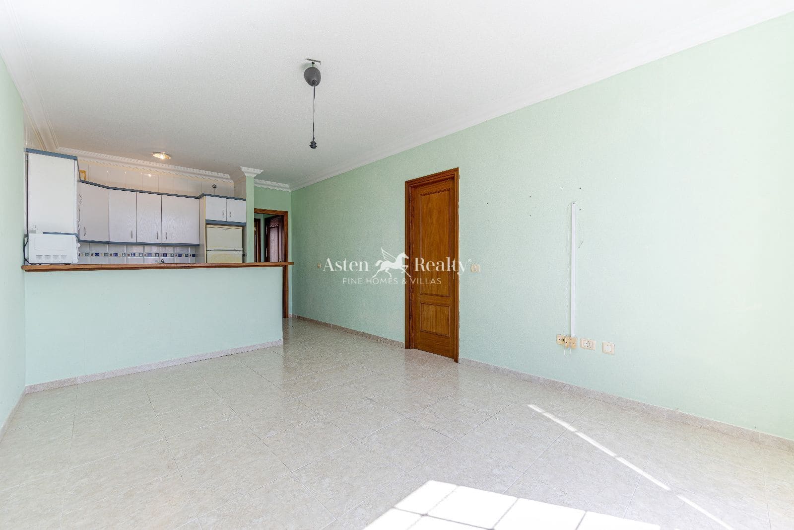 3 bedroom Flat for sale in Las Galletas - € 219,000 (Ref: 9940848)