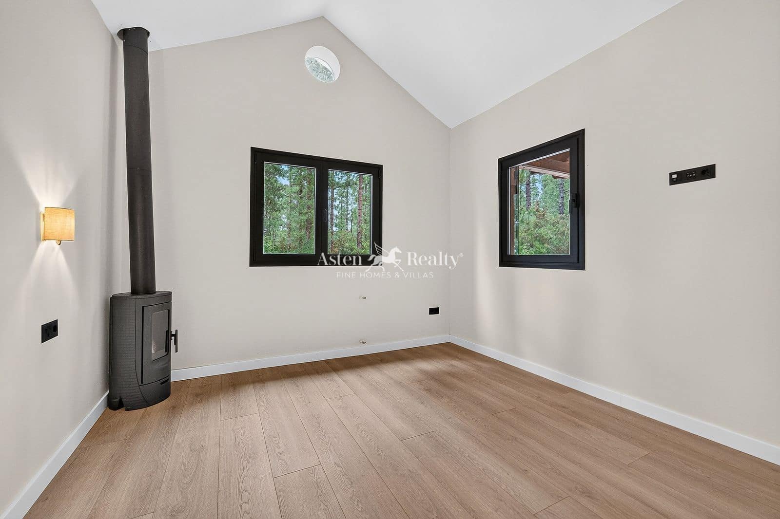 3 soverom Villa til salgs i Icod de los Vinos - € 690 000 (Ref: 9941280)