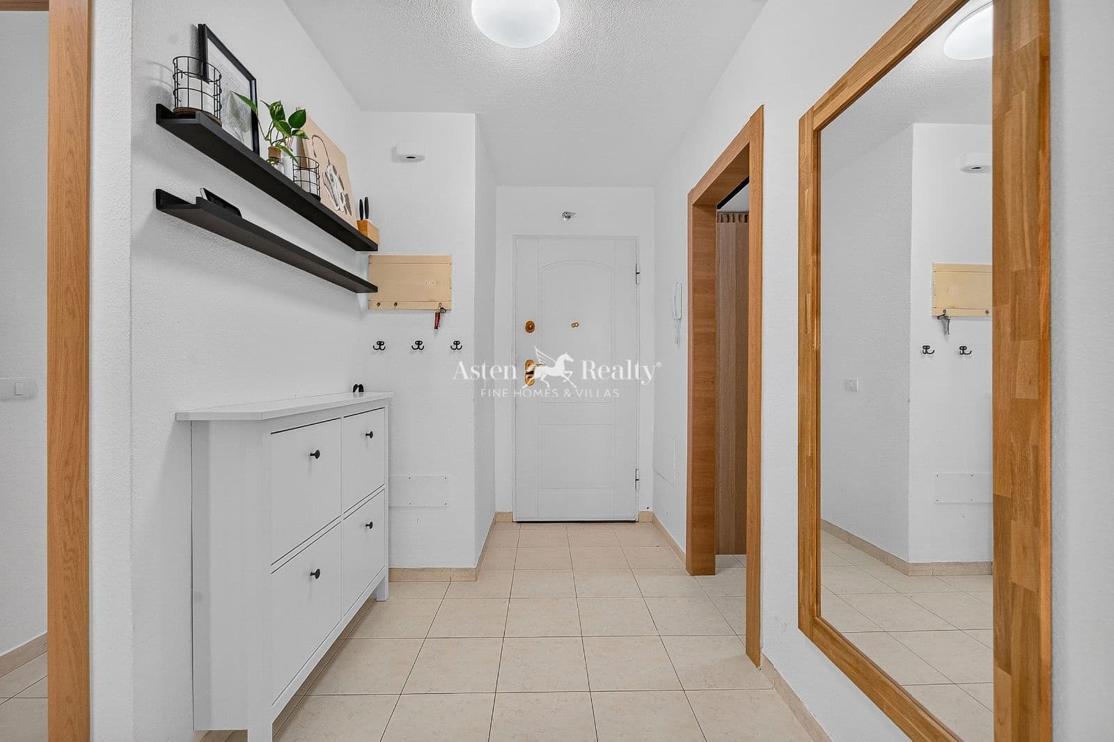 3 soverom Leilighet til salgs i Torviscas med svømmebasseng garasje - € 485 000 (Ref: 9943219)