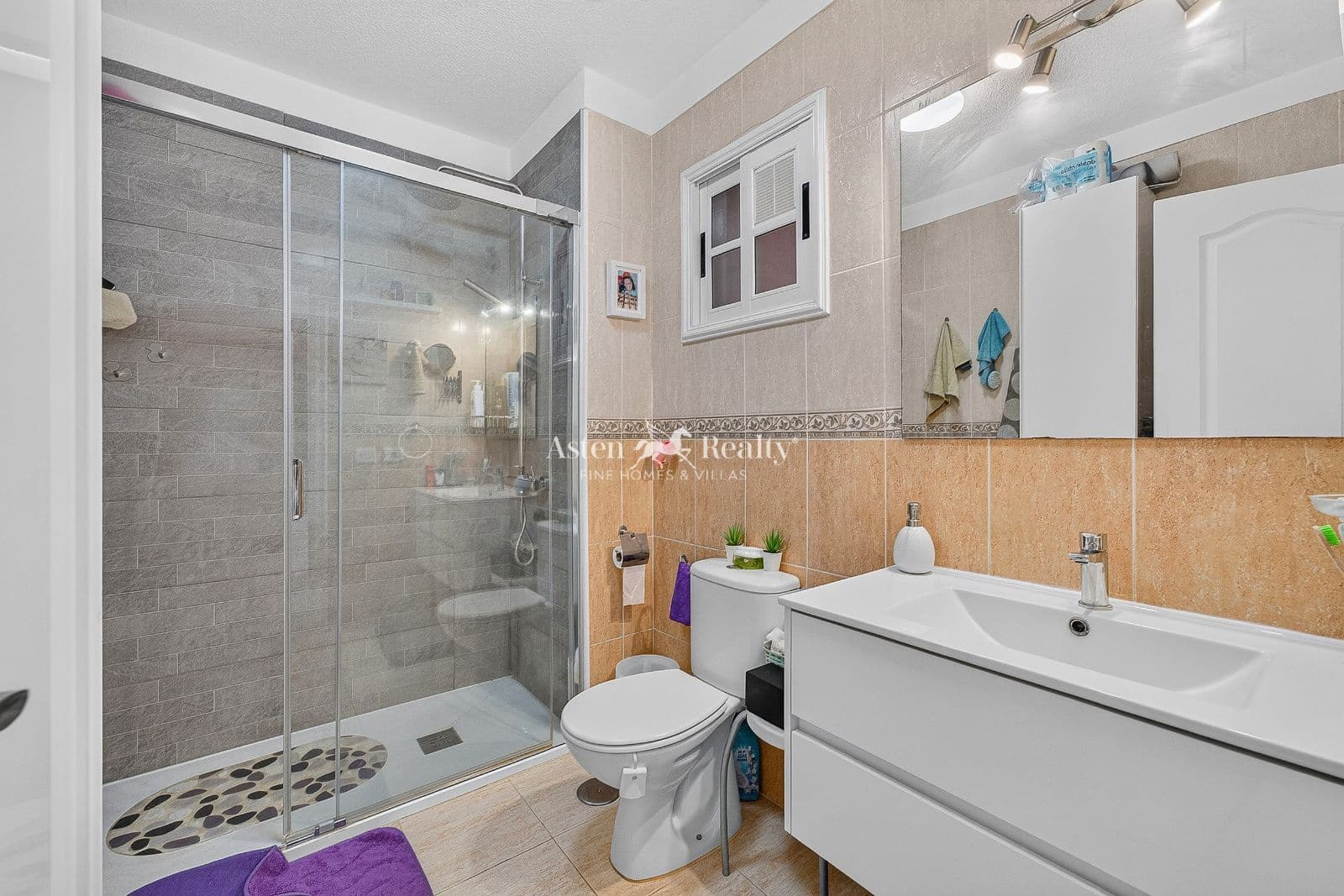 1 quarto Apartamento para venda em Los Cristianos com piscina garagem - 310 000 € (Ref: 9953074)