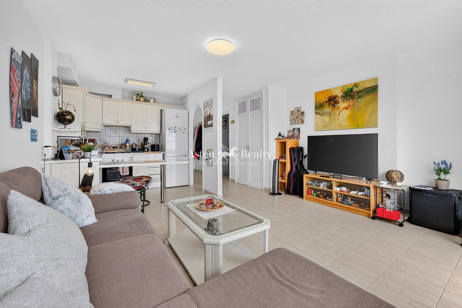 1 quarto Apartamento para venda em Los Cristianos com piscina garagem - 310 000 € (Ref: 9953074)