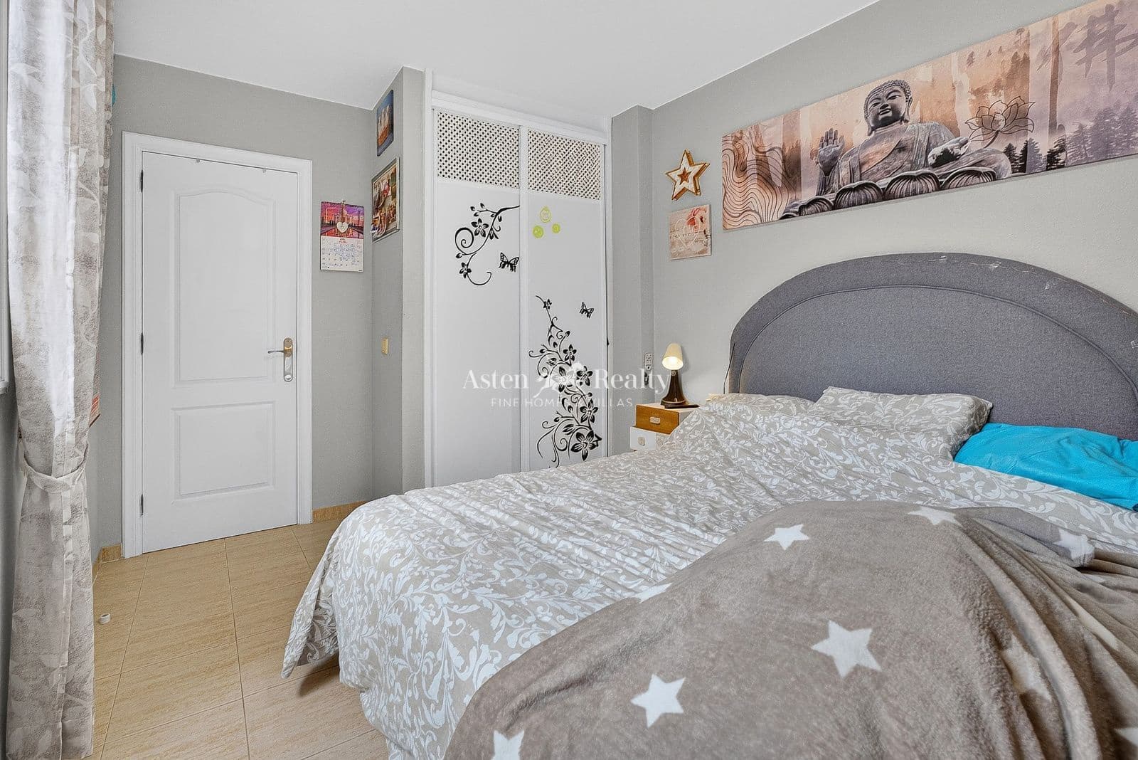 1 quarto Apartamento para venda em Los Cristianos com piscina garagem - 310 000 € (Ref: 9953074)