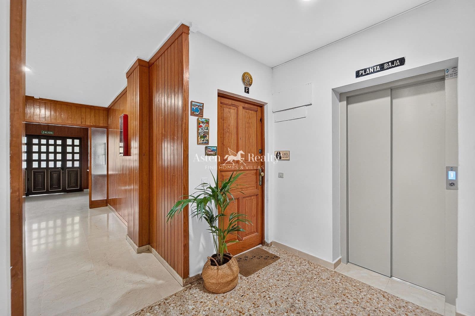 3 bedroom Flat for sale in Puerto Santiago - € 256,000 (Ref: 9956068)