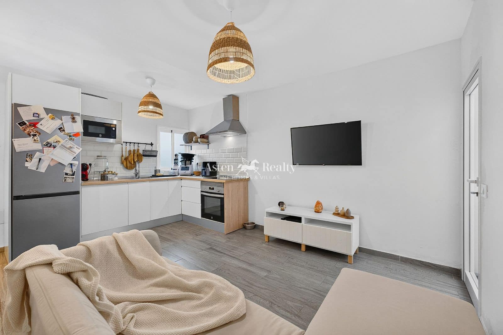2 bedroom Flat for sale in Los Abrigos - € 245,000 (Ref: 9956344)