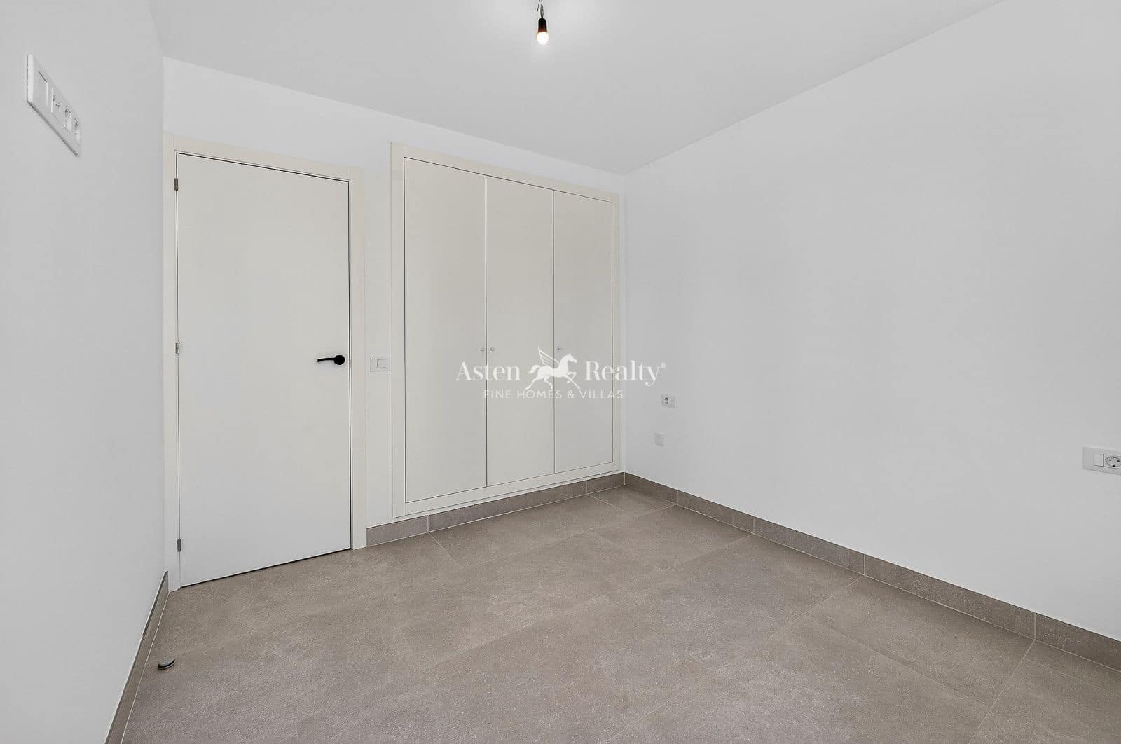 2 Zimmer Wohnung zu verkaufen in Playa Paraiso mit Pool Garage - 320.000 € (Ref: 9958425)