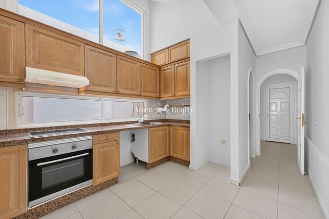 Piso de 1 habitación en Golf del Sur, San Miguel de Abona en venta con piscina - 225.000 € (Ref: 9958426)