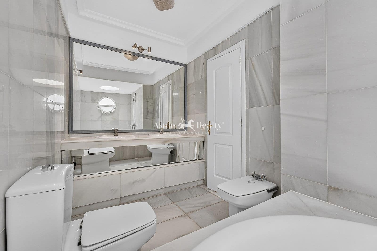 Piso de 1 habitación en Golf del Sur en venta con piscina - 225.000 € (Ref: 9958426)