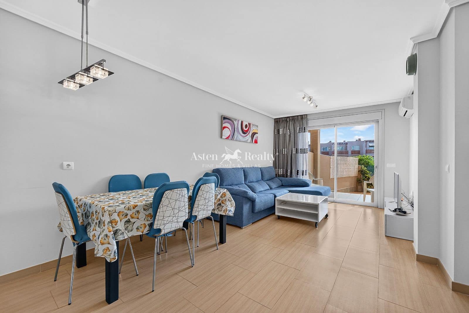 3 soverom Leilighet til salgs i El Medano med svømmebasseng garasje - € 495 000 (Ref: 9964316)