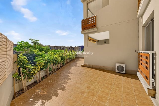 3 soverom Leilighet til salgs i El Medano, Granadilla de Abona med svømmebasseng garasje - € 495 000 (Ref: 9964316)