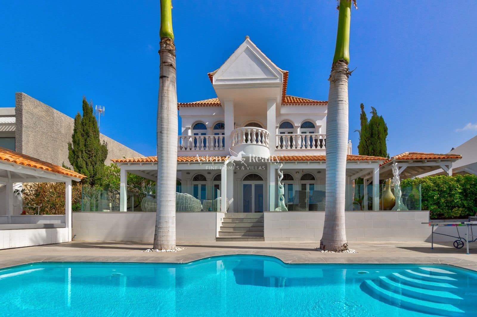 4 slaapkamer Huis te koop in Torviscas met zwembad garage - € 2.060.000 (Ref: 9965904)