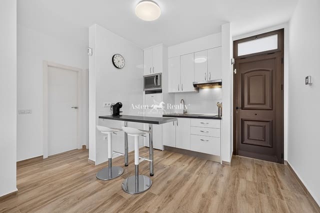 1 soverom Leilighet til salgs i Playa de las Americas, Arona med svømmebasseng garasje - € 290 000 (Ref: 9974305)