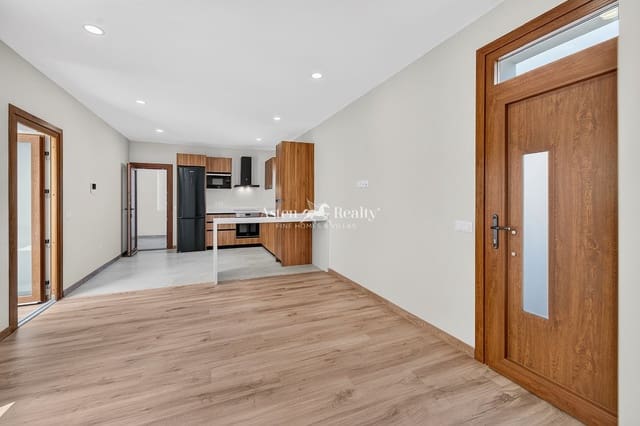 3 slaapkamer Villa te koop in El Tanque met garage - € 462.000 (Ref: 9975839)