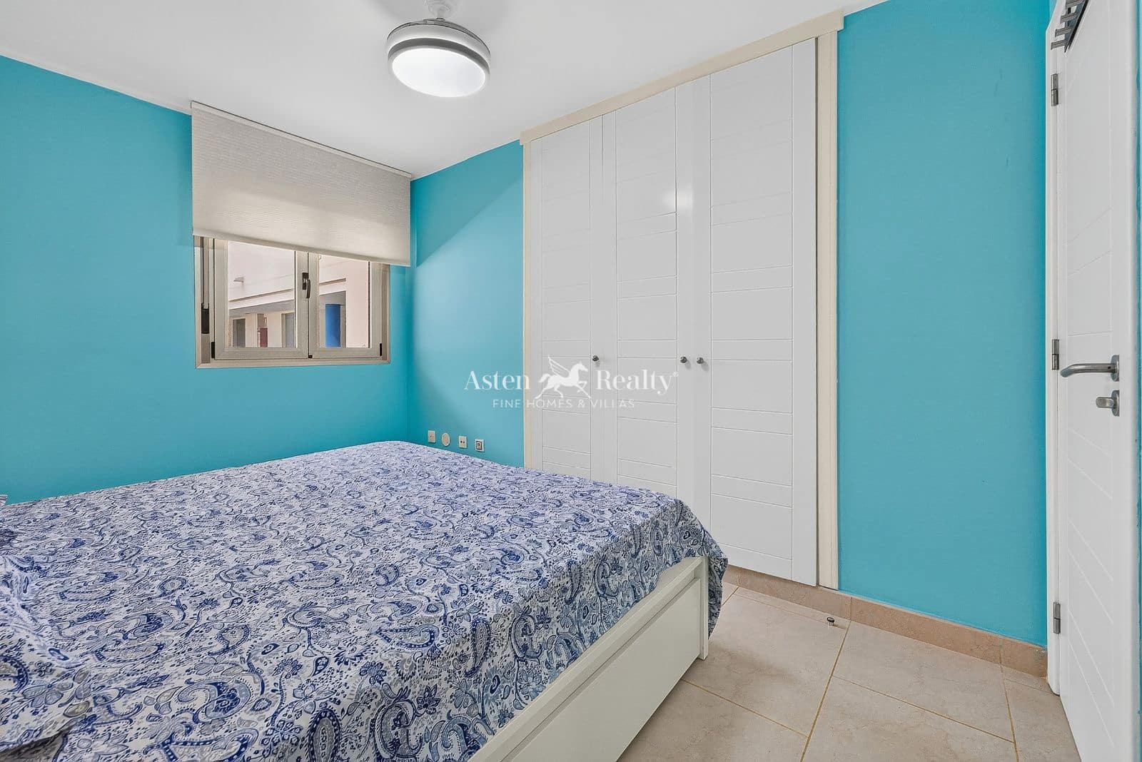 1 bedroom Flat for sale in Palm-Mar with pool - € 279,000 (Ref: 9976554)